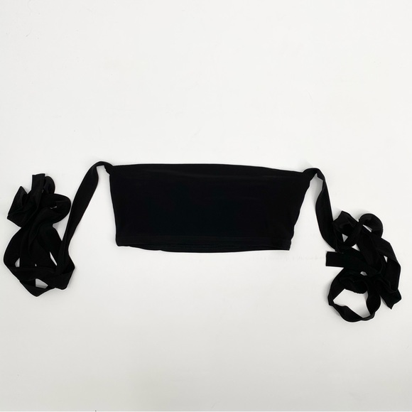 PrettyLittleThing Black Strappy Lace Up Tube Crop Top 4 - Picture 6 of 10